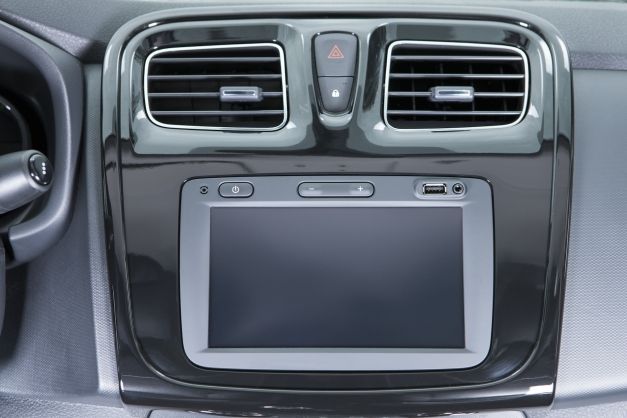 Surpriza pregatita de Dacia, la 10 ani de cand a lansat primul Logan: varianta LIMITATA si EXCLUSIVA pentru Romania_5