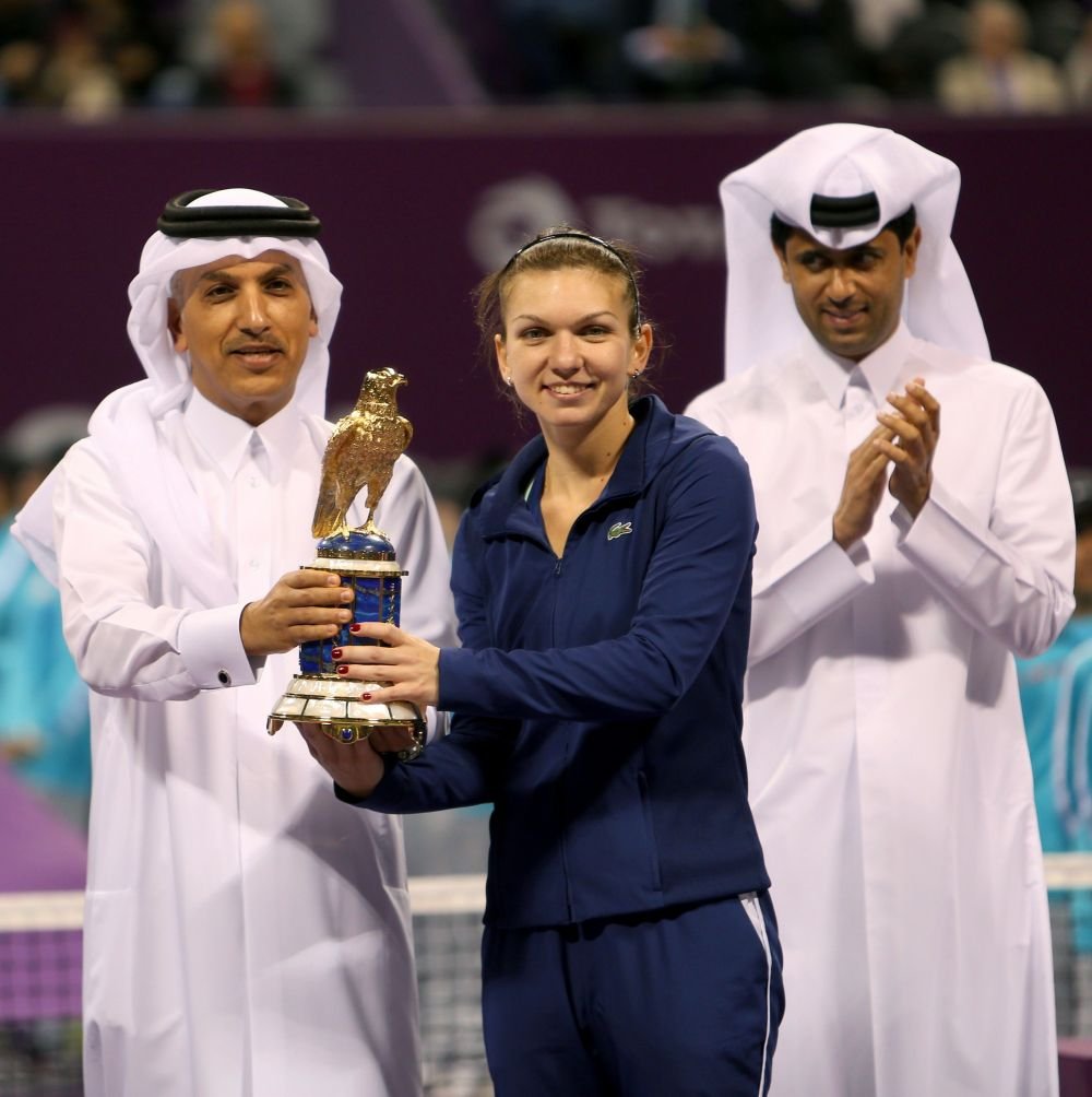 Ce se intampla cand te cheama Simona Halep? Finalista de la Roland Garros a primit astazi un cadou neasteptat! VIDEO