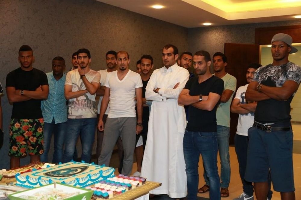 Ultimul transfer facut de Reghecampf la Al Hilal: Dupa Pintilii, a mai luat un roman! A fost prezentat alaturi de lot la reunire_5