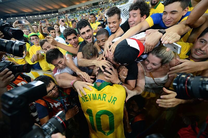 Cutremur in Brazilia: Neymar s-a accidentat! Primul verdict al medicilor ii sperie teribil pe fani