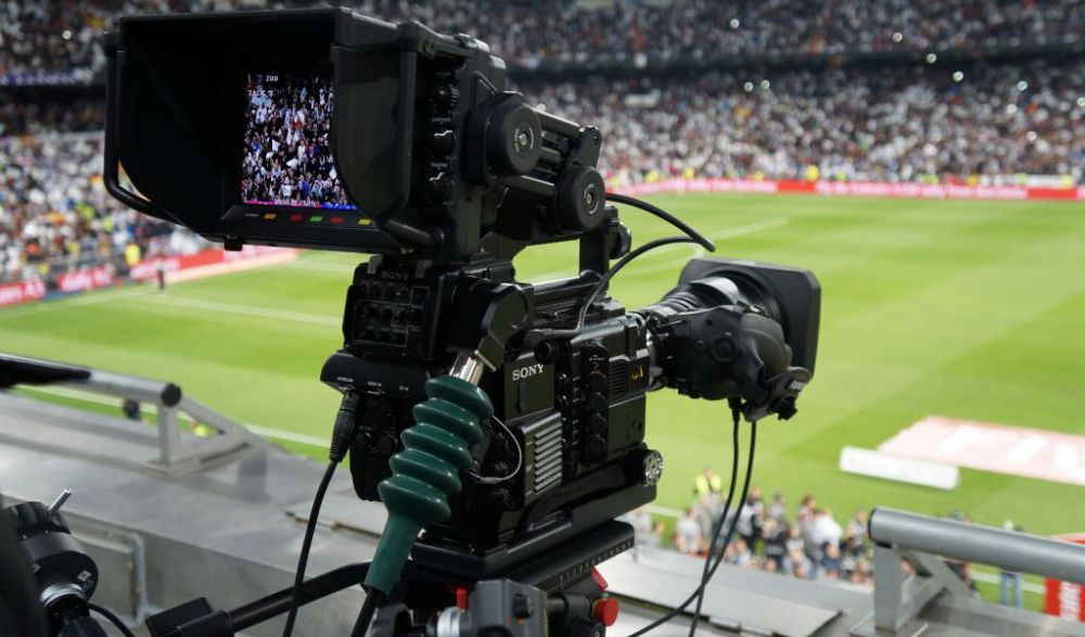 Dupa UPC si Focus Sat, alte DOUA companii negociaza transmiterea posturilor care detin drepturile Ligii I: