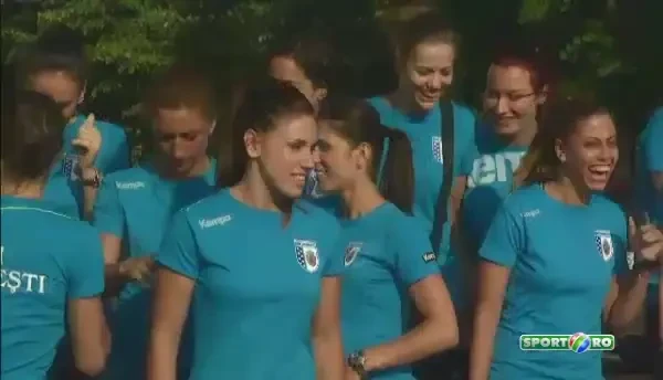 CSM Bucuresti a adus brazilience ca sa ia titlul la handbal! A transferat si o fosta jucatoare de fotbal! VIDEO