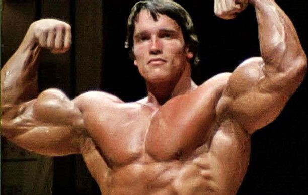 SUPERFOTO | Arnold, cel mai tare culturist din istorie, la varsta de 15 ani! Cum arata inainte sa devina culturist: FOTO_3