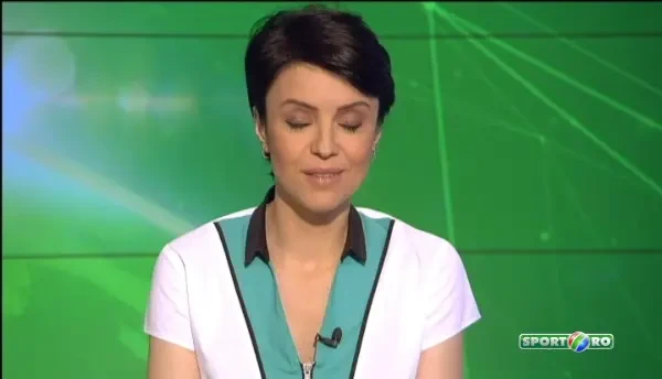 Cel mai tare slackliner din lume a innebunit internetul! Jonglerii cu mingea pe o banda IN FLACARI