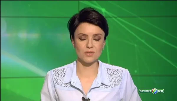 FAZA INCREDIBILA | Balotelli si-a dus iubita la ZOO. Fanny era sa fie MANCATA de un piton