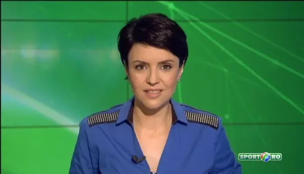 Dinamovistii, incurajati inaintea sezonului de cea mai sexy fana a lor! Antonia s-a intors de la Londra impreuna cu cainii