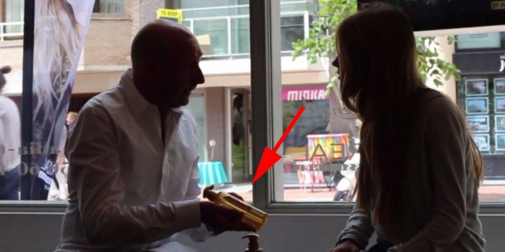 Primise un contract de modeling dupa aparitia la CM! Imaginea care a scandalizat o tara intreaga cu cea mai tare fana din Brazilia_6