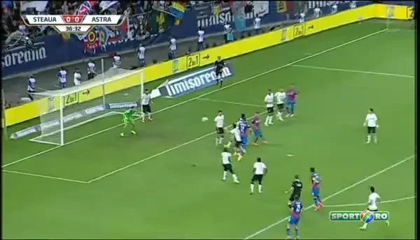 Steaua - Astra. Varela e aproape de gol