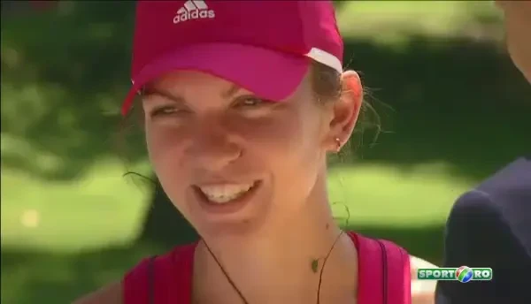 Altfel nu stiu ce succes ar avea! Halep a facut show la conferinta de presa. A dezvaluit cum poate fi cucerita de un admirator