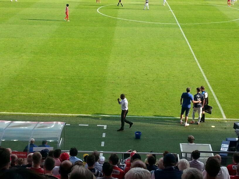 Nervi si tensiune la meciul adversarei Stelei din Liga. Stromsgodset a castigat cu un pusti de 16 ani in teren. Vezi imagini_2