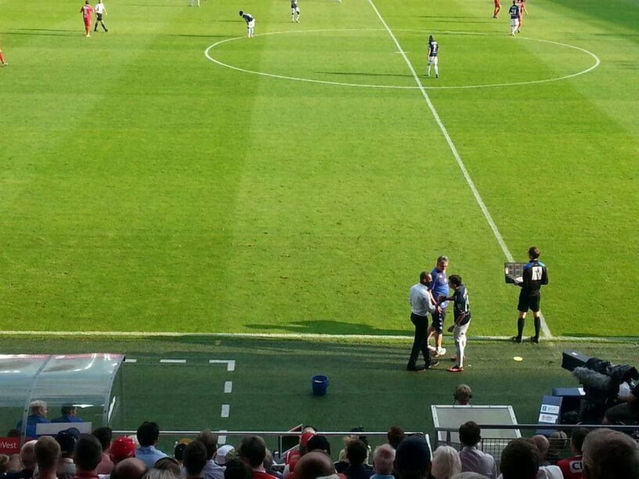 Nervi si tensiune la meciul adversarei Stelei din Liga. Stromsgodset a castigat cu un pusti de 16 ani in teren. Vezi imagini_7
