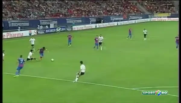 "Baiatul cu cocaina, cum ii zice? Aaaa, Mutu!" Imagini senzationale cu fanii lui Stromsgodset, inainte de dubla cu Steaua! VIDEO