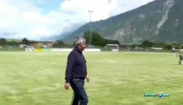 Ce i-a spus Mircea Lucescu lui Gica Hagi, dupa ce a vazut ce echipa a facut la Viitorul! "Ti-ai facut o armata" VIDEO
