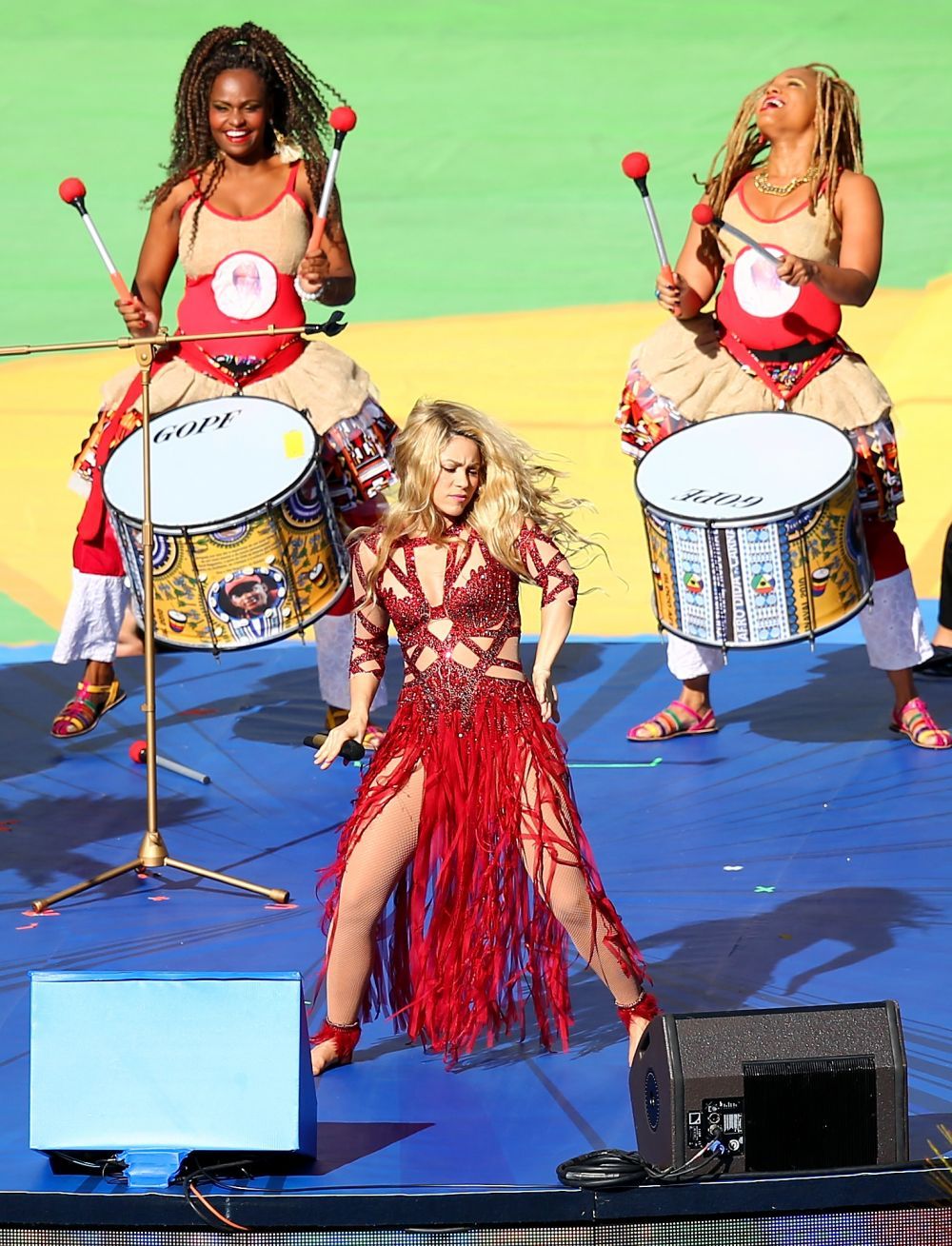 Final incendiar de Mondial. Ce show a facut Shakira pe scena la festivitatea de incheiere din Brazilia. FOTO_2