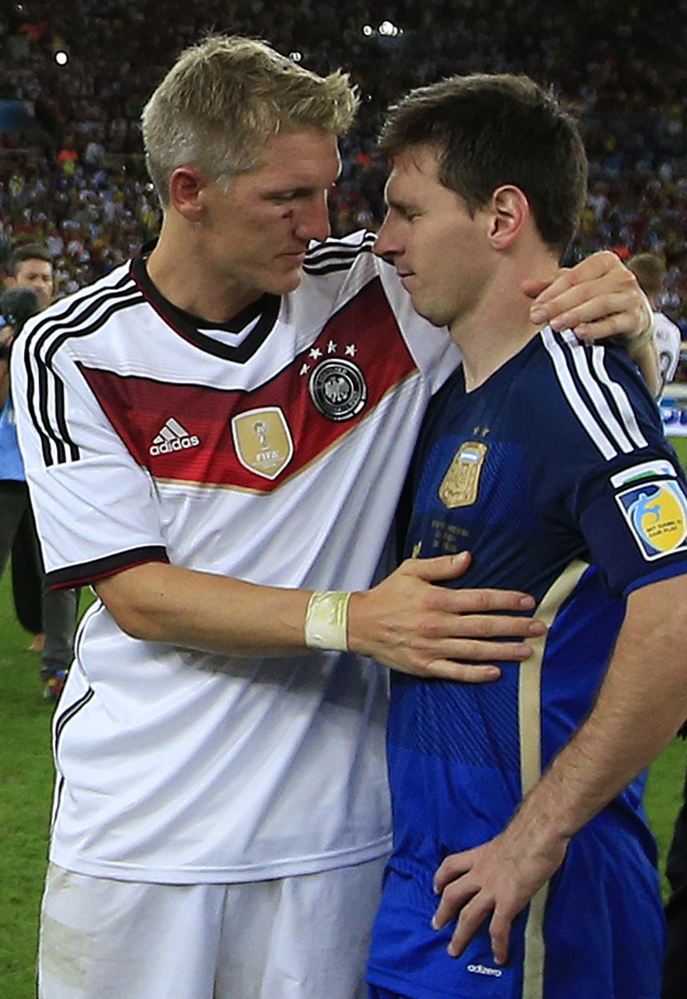 Asta e SURPRIZA MONDIALULUI: Fara gol in meciurile decisive, Messi a fost declarat Balonul de Aur la CM 2014! Merita?_1