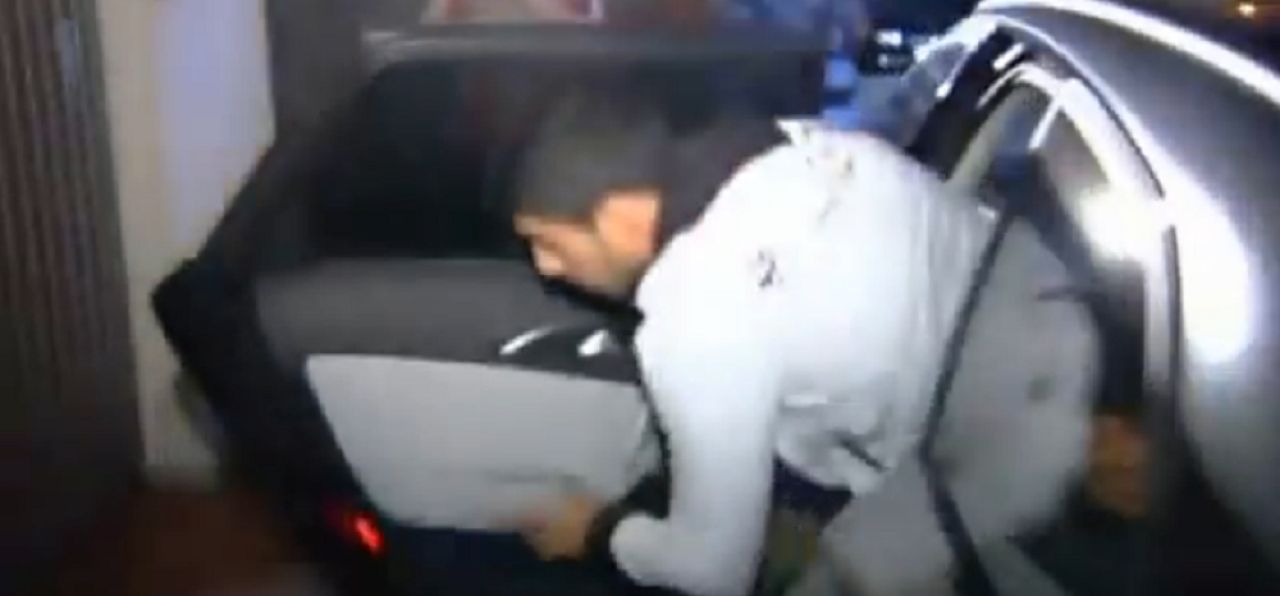VIDEO: Primele imagini cu Luis Suarez la Barcelona! FIFA le interzice catalanilor sa faca prezentare oficiala!_3