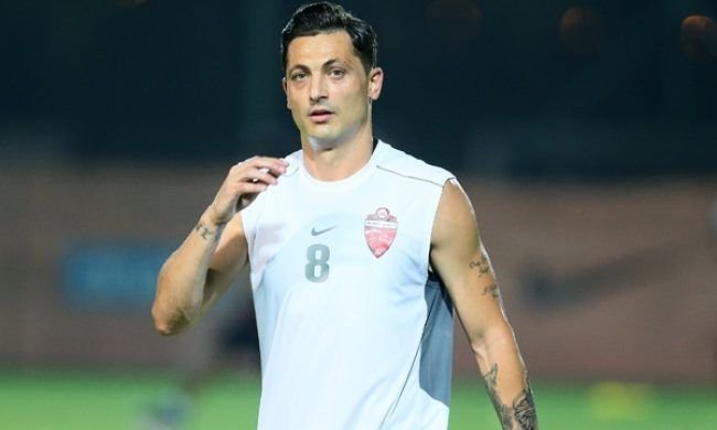 OFICIAL | Radoi, prezentat la noul sau club! Fostul capitan al Stelei isi poate incheia cariera in Arabia, pe un MUNTE de bani_4