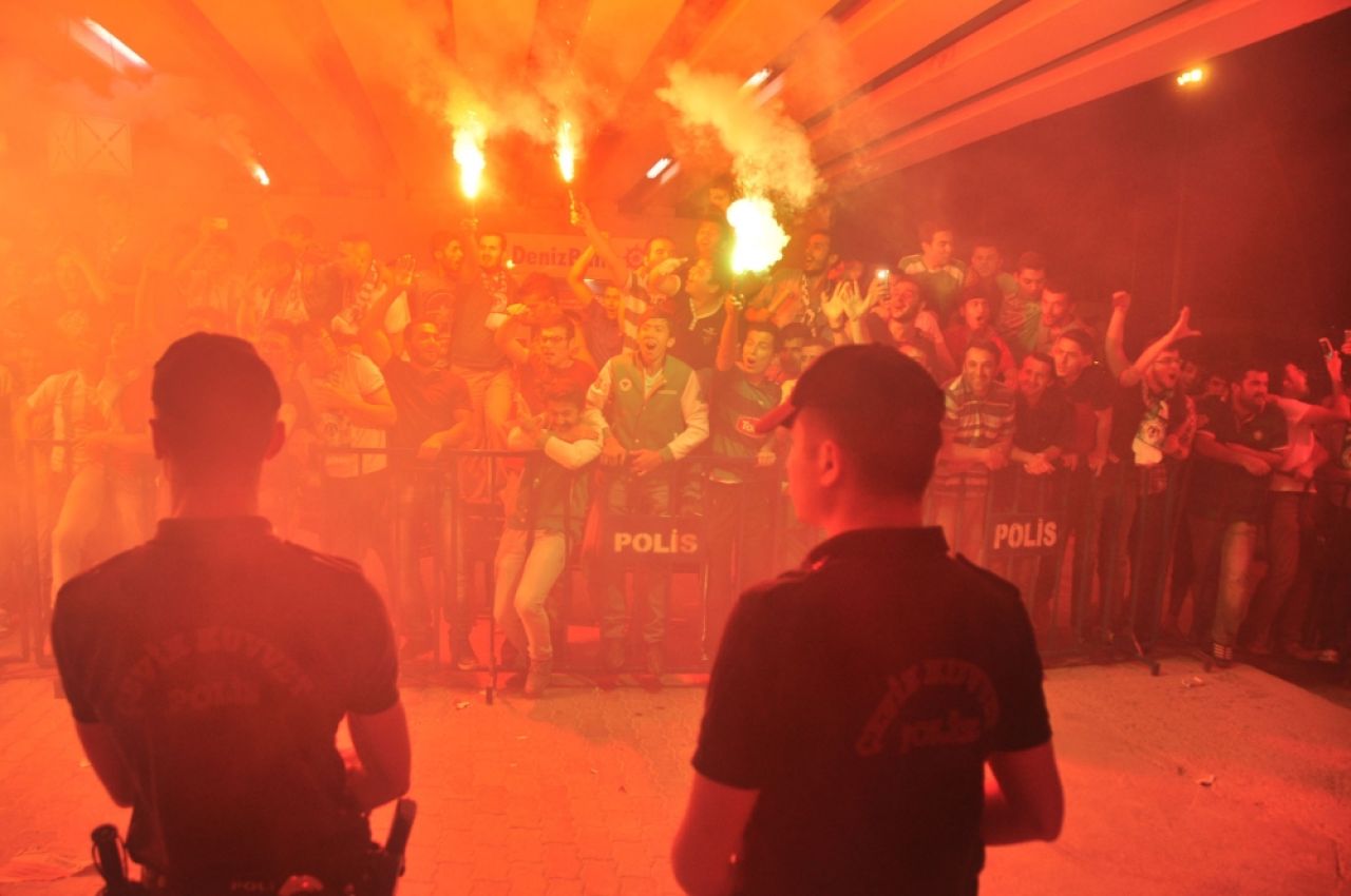 Marica a semnat pe doua sezoane cu Konyaspor! VIDEO: primire incredibila facuta de fanii turci_2