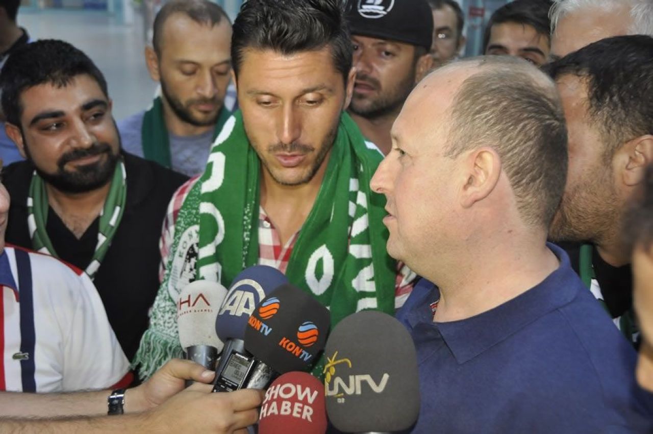 Marica a semnat pe doua sezoane cu Konyaspor! VIDEO: primire incredibila facuta de fanii turci_6