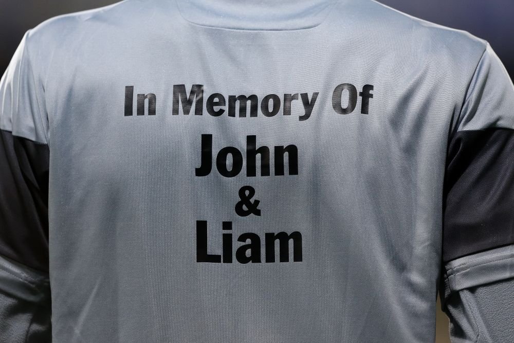 GEST impresionant in Premier League in memoria celor doi fani Newcastle care au murit in tragedia de langa Donetk!