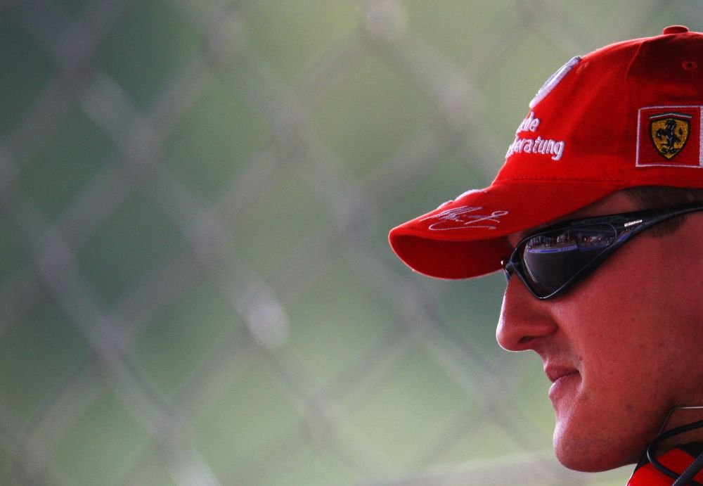 Scrisorile lui Lauda, Hamilton si Button catre Michael Schumacher au fost publicate in premiera: Sper sa putem vorbi in curand!