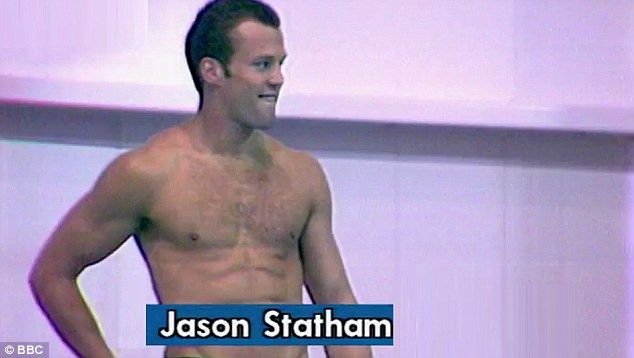 Stiai ca Jason Statham, unul dintre cei mai duri actori de la Hollywood, a facut asta? :) VIDEO UNIC cu starul din Curierul_2