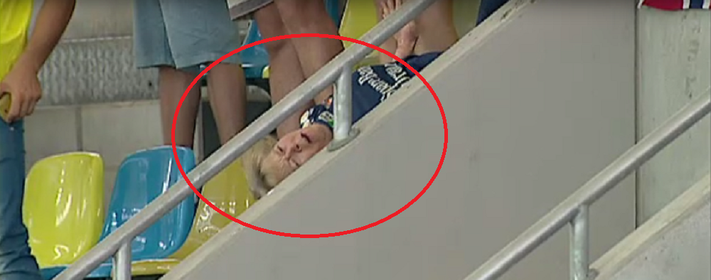 Momente De Cosmar In Galeria Norvegienilor De Pe National Arena O Femeie A Fost Dusa De Urgenta La Spital 1