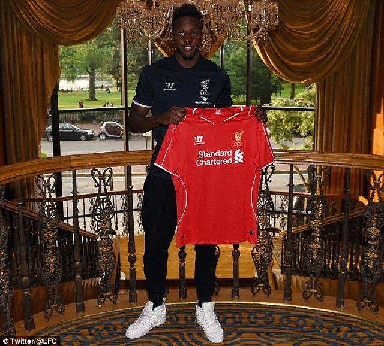 Liverpool l-a transferat pe pustiul senzatie de la Mondial! 13 milioane de euro pentru noul star al Belgiei_1