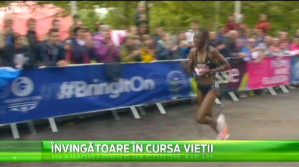 Imagini INCREDIBILE! A alergat pana la linia de sosire si s-a prabusit! Un moment emotionant la maraton! VIDEO