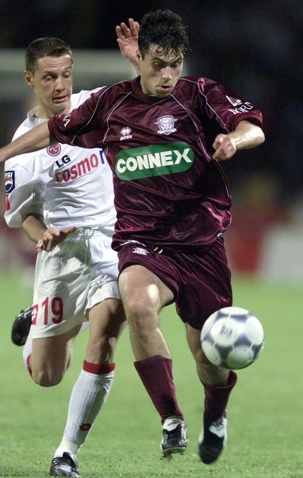 ECHIPA stelelor apuse: toti au peste 30 de ani si au inceput sa joace in anii '90! Oamenii din Liga I care au refuzat PENSIA:_3