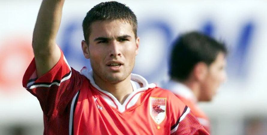 ECHIPA stelelor apuse: toti au peste 30 de ani si au inceput sa joace in anii '90! Oamenii din Liga I care au refuzat PENSIA:_6