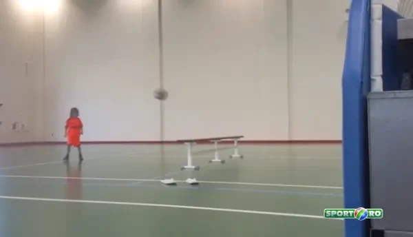 VIDEO | Reghe antreneaza o noua PERLA la arabi! Il cheama Bebeto si iubeste Real Madrid :)