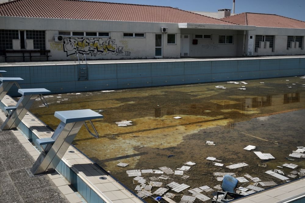 FOTO INCREDIBIL! Ruinele moderne din Grecia! Cum arata arenele de 9 MILIARDE, parasite la 10 ani dupa Jocurile Olimpice!_4