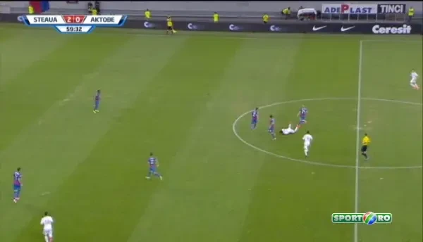 ASTA putea fi golul anului in Romania! Faza la care scouterii s-au ridicat in picioare sa aplaude un stelist! Ce a facut