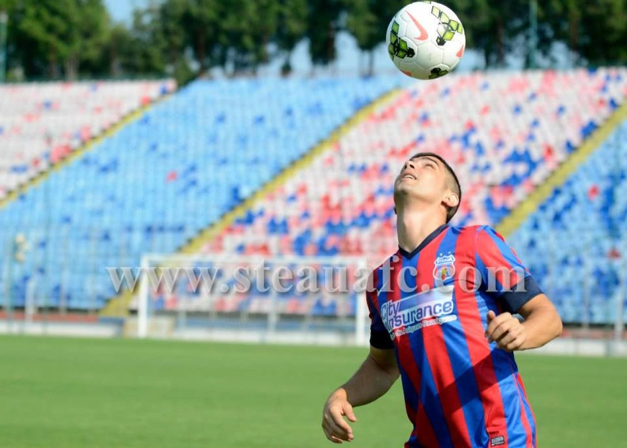Primele imagini OFICIALE cu Luchin in tricoul Stelei, in Ghencea! Cum l-au