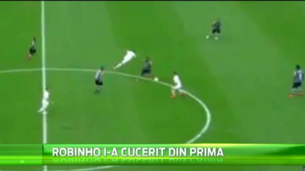 Robinho s-a intors acasa si i-a vrajit pe fani din prima! Brazilianul a facut show pentru Santos in derby-ul cu Corinthians