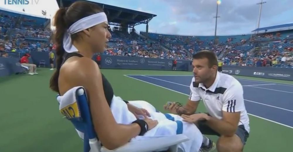 Dialog fabulos pe margine intre Sorana Cirstea si antrenorul sau! A cedat nervos in timpul meciului cu Ana Ivanovic! Super VIDEO