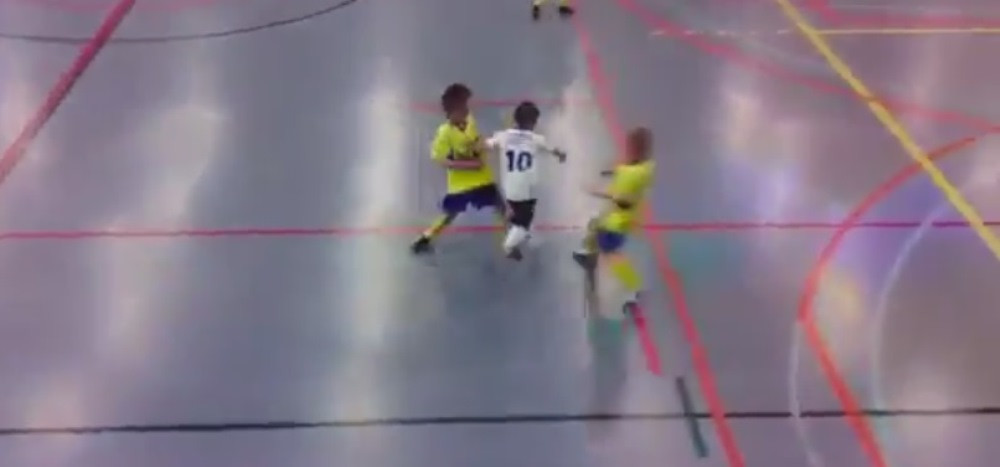 El e noul pusti teribil al Italiei. Are 8 ani si toti il compara deja cu Messi: Ce e in stare sa faca pe teren. VIDEO