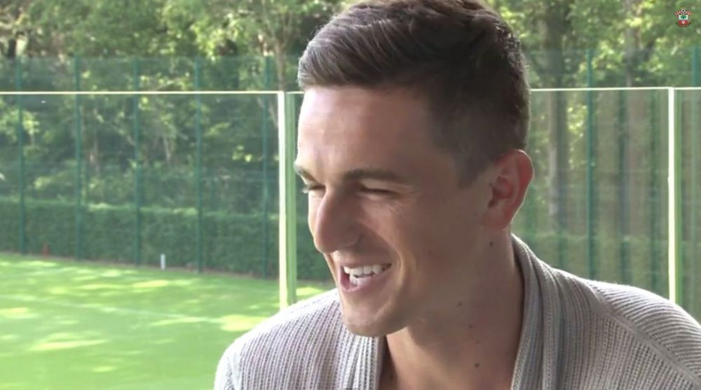 We re gonna finish as... as... :)) Gardos i-a facut sa rada pe cei de la Southampton! VIDEO