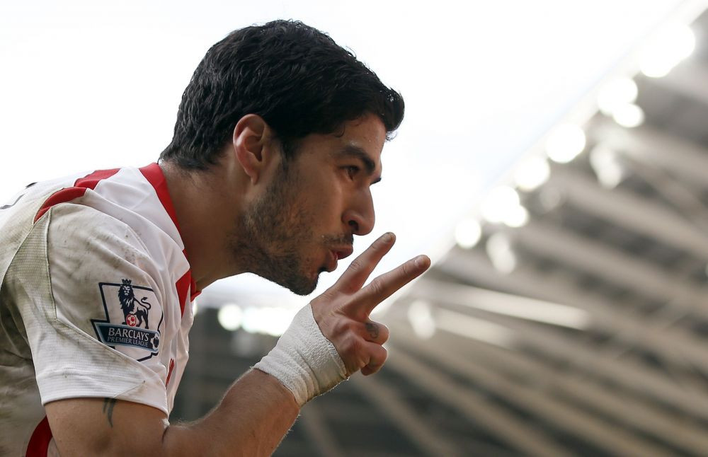 Gestul facut de Suarez la primul meci al lui Liverpool in noul sezon! Rodgers a povestit totul: Inima lui a ramas aici