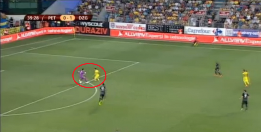VIDEO Ronaldinho in poarta la Petrolul! Driblingul ametitor reusit de Pecanha! Toata arena l-a aplaudat!