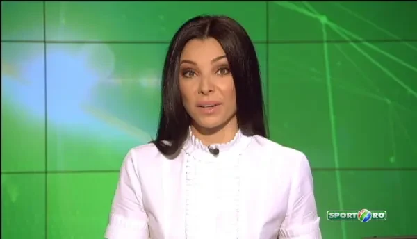 Rapidul era o necunoscuta pentru Cristina Andronache! "Nu stiam pe nimeni, doar pe Hagi!" :) VIDEO