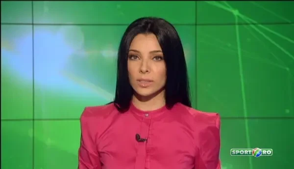 VIDEO SOCANT! Un fotbalist de 24 de ani a murit, dupa ce a fost lovit in CAP de un obiect aruncat din tribune