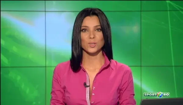 Regele surf-ului este un american, de 11 ori campion mondial! E concurat de cei mai comozi sportivi! VIDEO