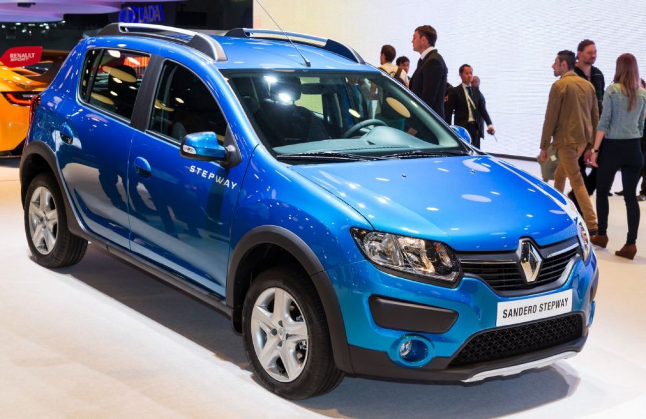 FOTO Dacia arata altfel in Rusia! Lansarea oficiala a avut loc in urma cu putin timp. Cum s-au schimbat Sandero si Stepway_12