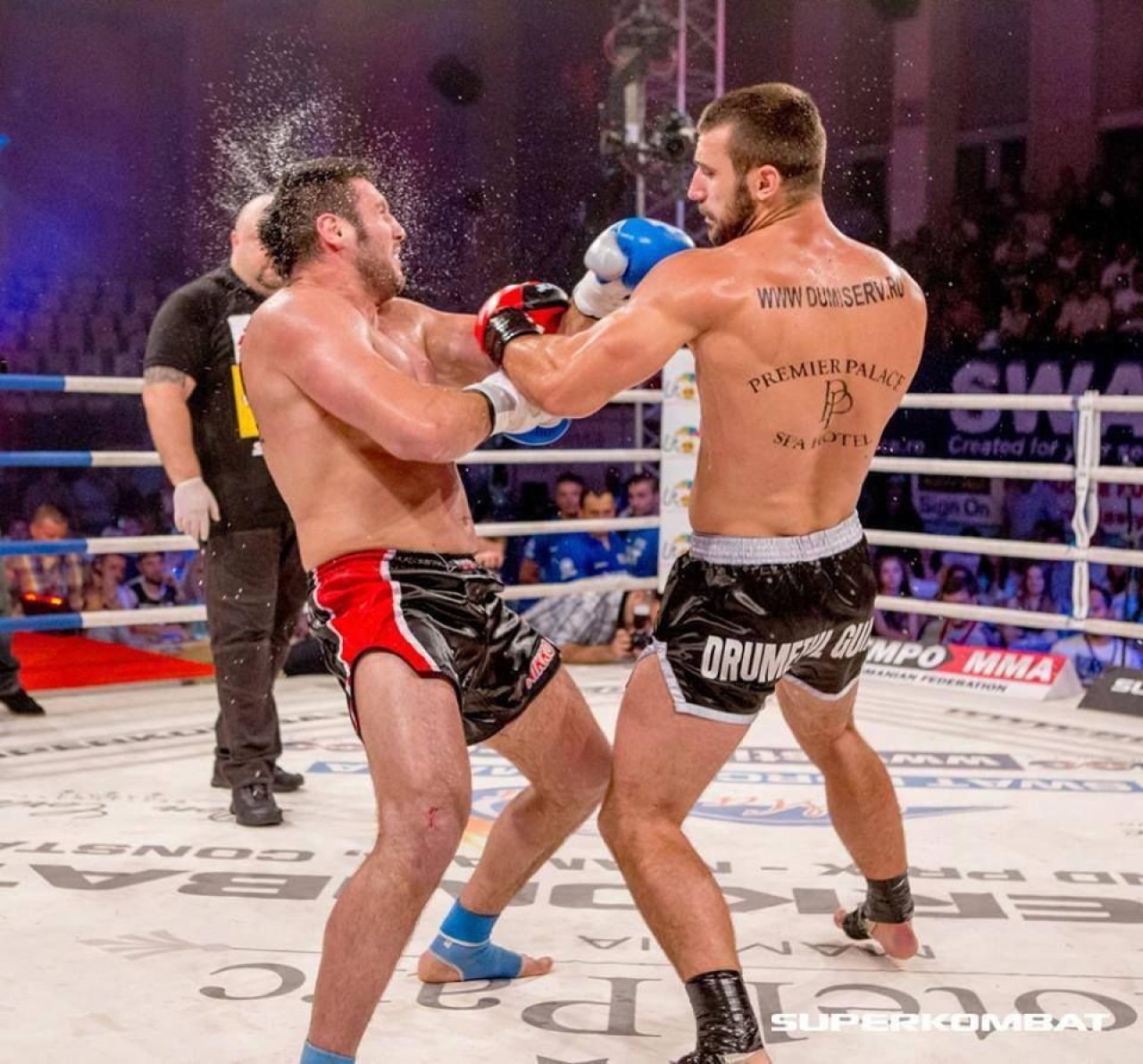 10 intrebari cu Andrei Stoica |