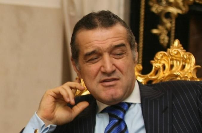 Gigi Becali se pregateste sa publice PRIMA CARTE! De la Nu citesc, ca-mi lacrimeaza ochii la autor cu acte-n regula :)