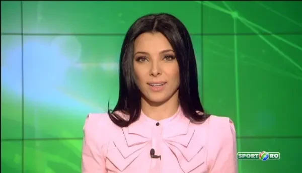 Moment demential la aeroport! Doi fani stelisti s-au dus tinta la Moti: "Ne-ai omorat!" Ce s-a intamplat