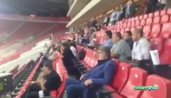 EXPLOZIE de bucurie in tribune dupa victoria Romaniei! Imaginile care nu au fost surprinse la TV! Ce au facut oficialii VIDEO