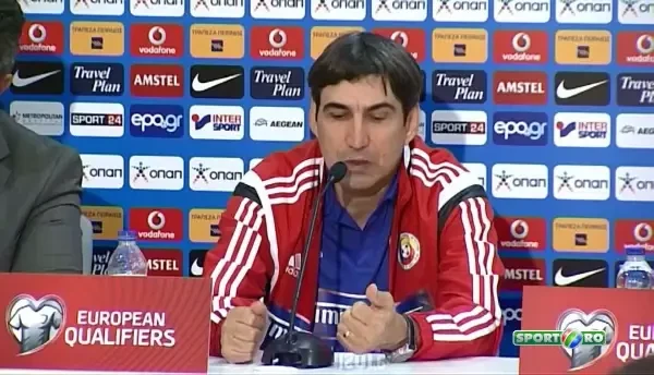 Piti si-a exersat engleza pentru arabi: Jucatorii irlandezi joaca in...Premierschip! :) Replica fabuloasa la conferinta de presa